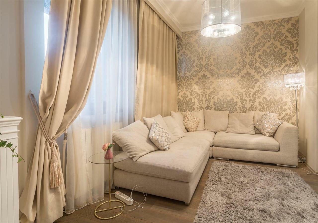 Apartino - Luxury View - Self Check-In บูคาเรสต์ ภายนอก รูปภาพ